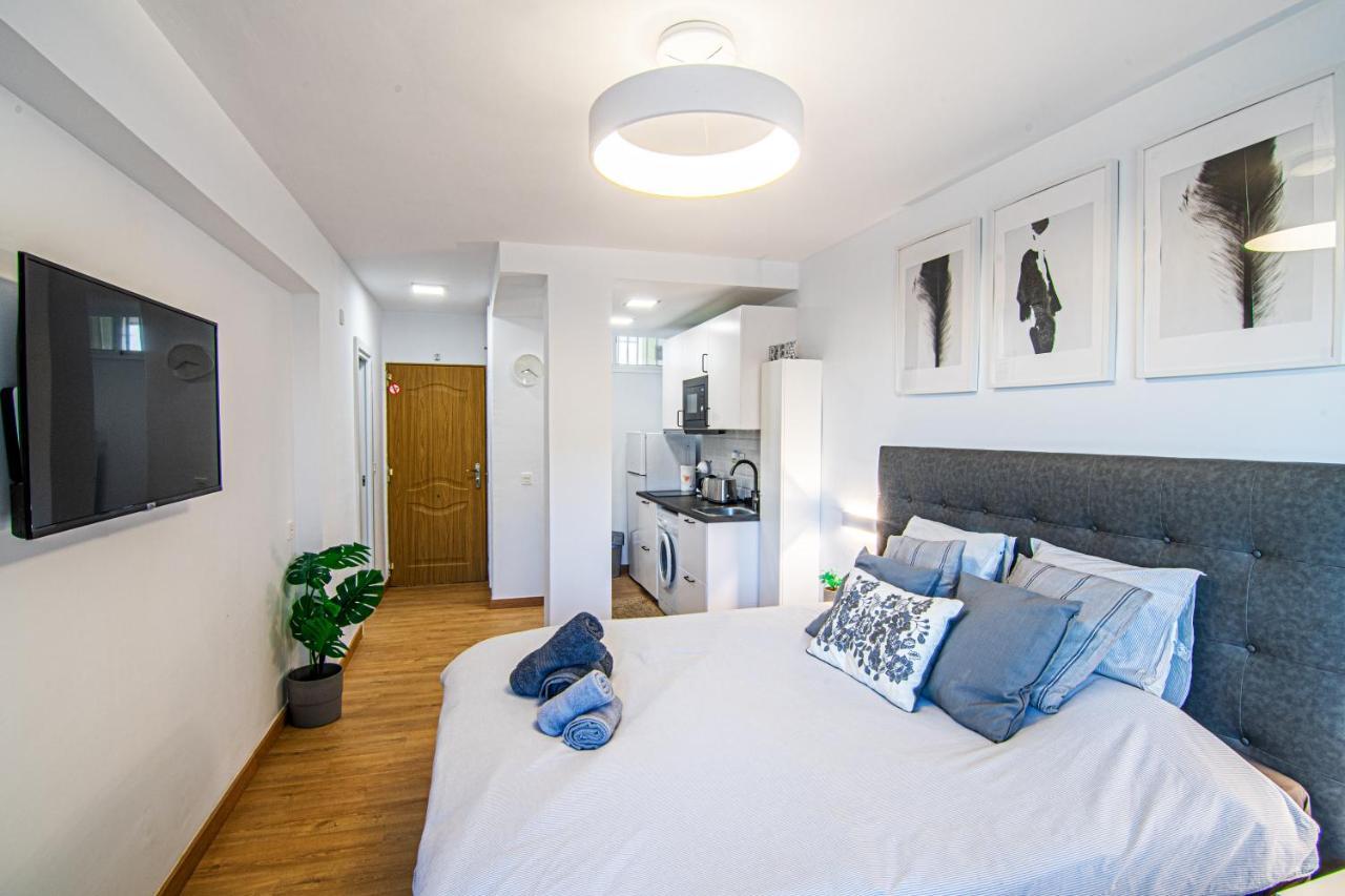 Apartment Puerto Marina - First Line Beach - Benalmadena - Malaga Ngoại thất bức ảnh